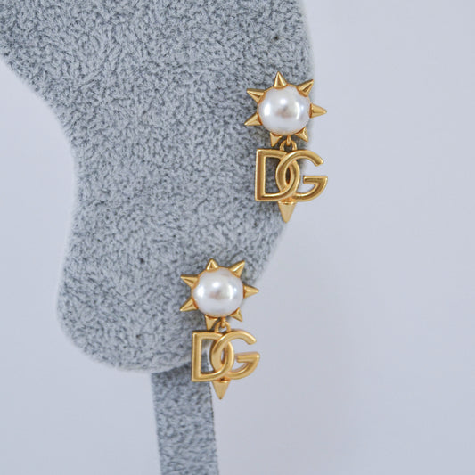 D&G Pearl Earring product detail by MARO Jewelry