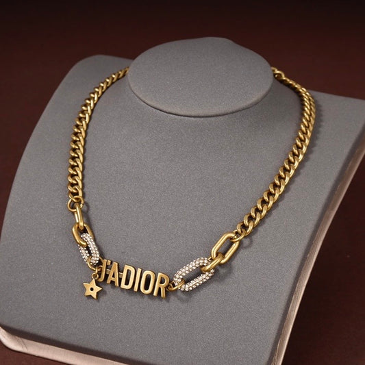 JDIOR Necklace product detail by MARO Jewelry