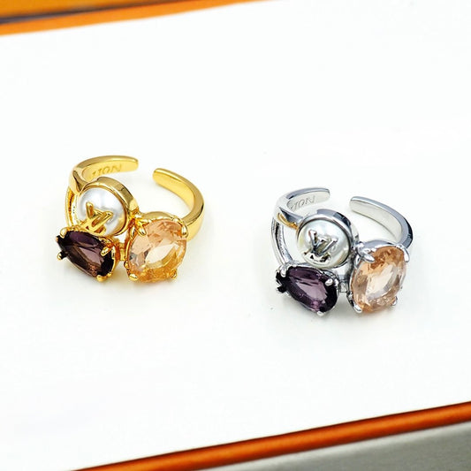 L Adjustable Ring detail for everyday jewelry styling