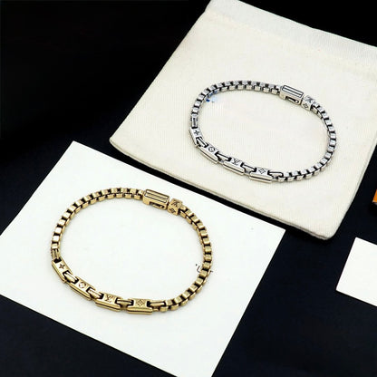 L Vintage Bracelet product detail for stacked styling