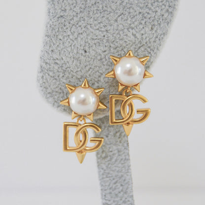 D&G Pearl Earring styling view by MARO Jewelry