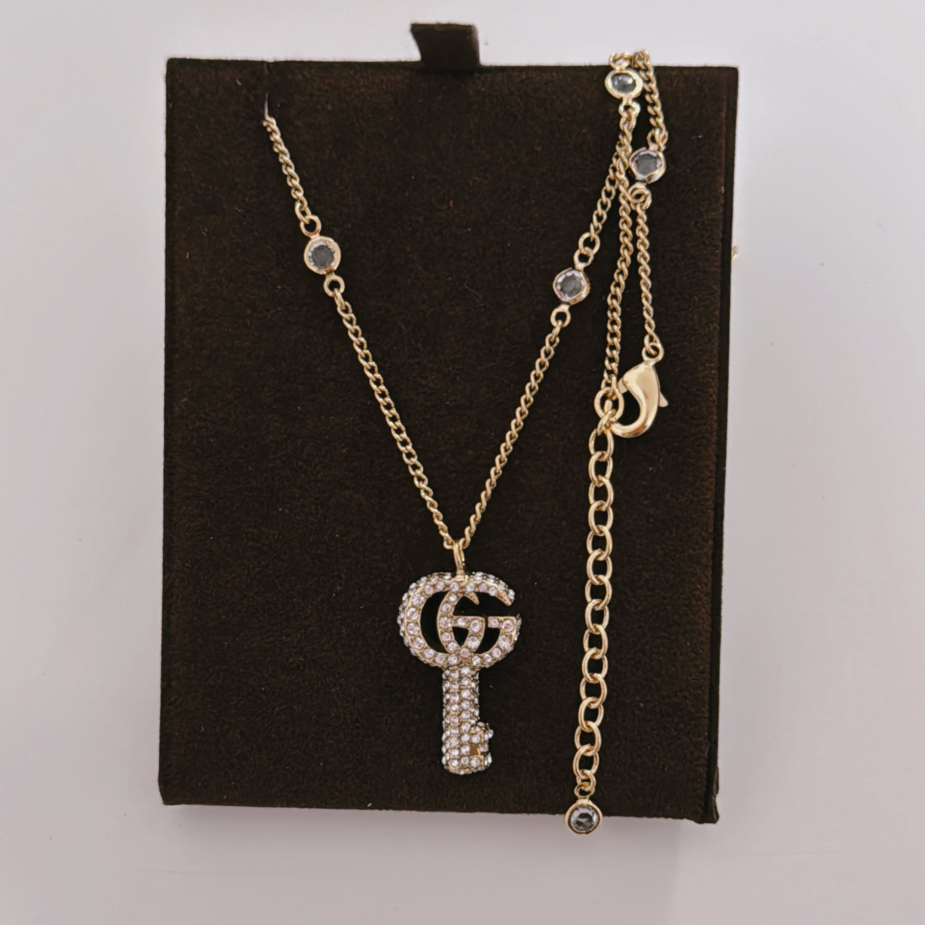 G KEY GOLD NECKLACE - MARO JEWELRY