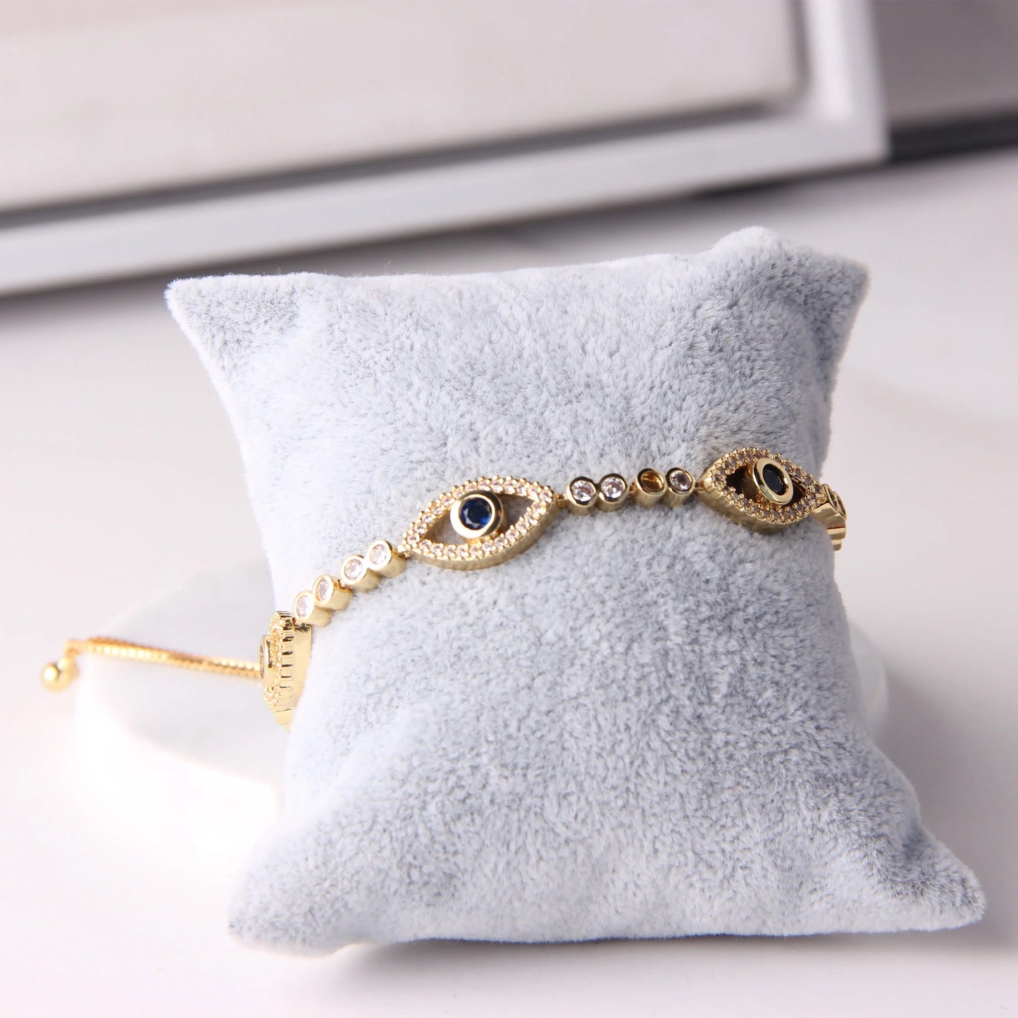 EVIL EYE CRYSTAL BRACELET - MARO JEWELRY