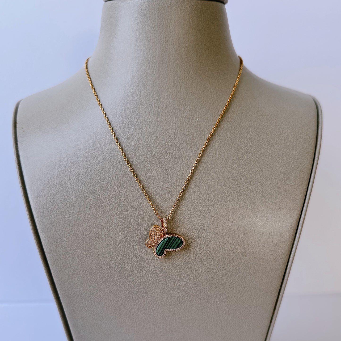Gold & Green Necklace - MARO JEWELRY