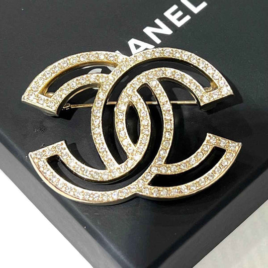 CC BROOCH