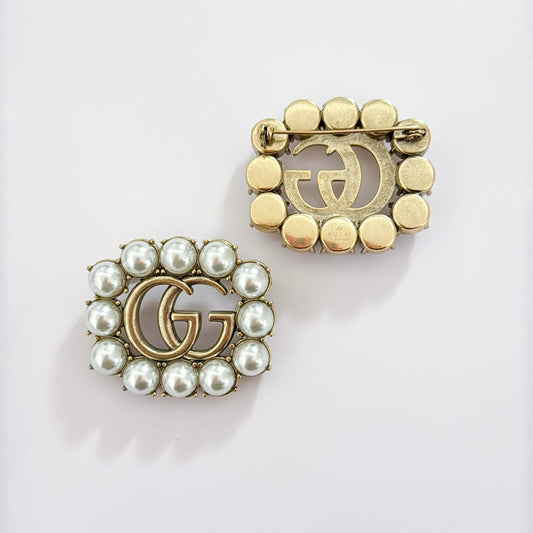 Pearl brooch - MARO JEWELRY