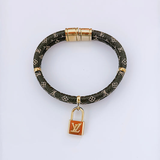LV 🔒 bracelet - MARO JEWELRY
