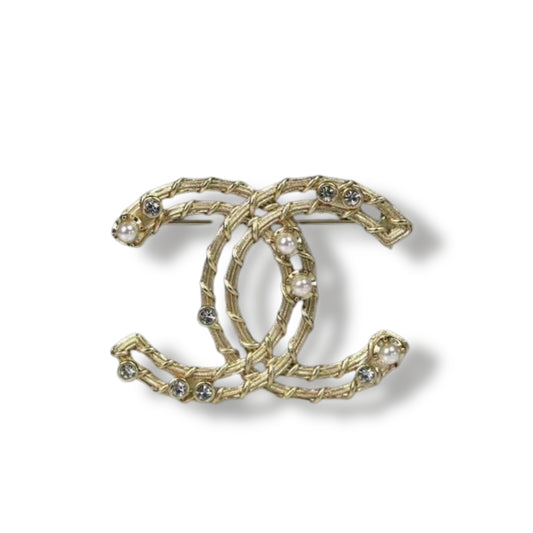 Twisted Cable  Rhinestone Brooch - MARO JEWELRY