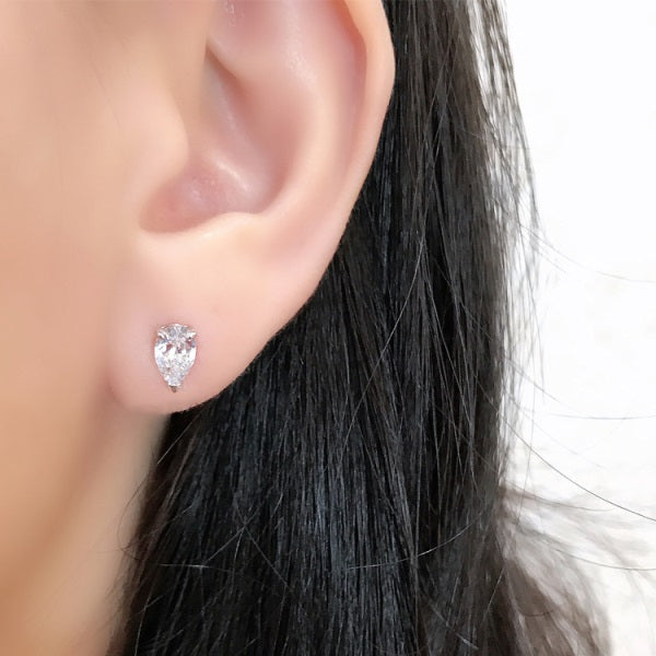 MAIN CRYSTAL EARRING - MARO JEWELRY