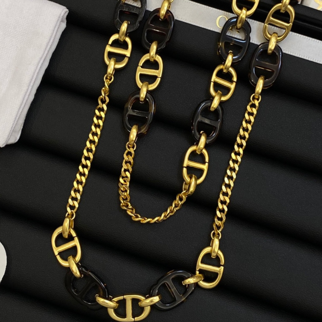 D Collar Largo
