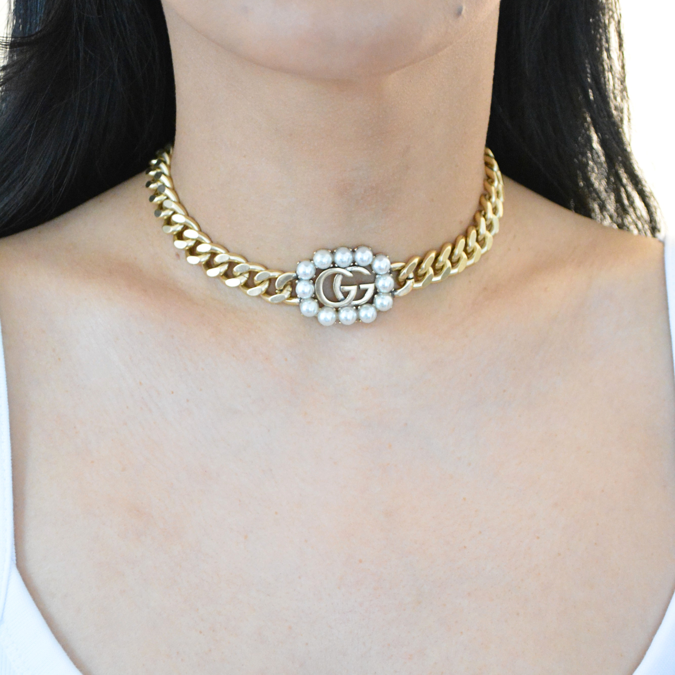Pearl choker