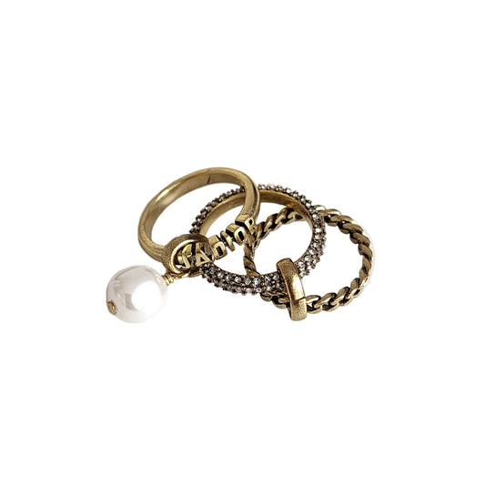 JD Vintage Ring product view by MARO Jewelry